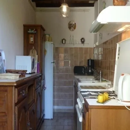 House A Prentigarde بيت للعطل *