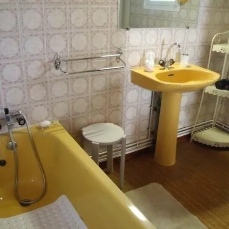 House A Prentigarde *