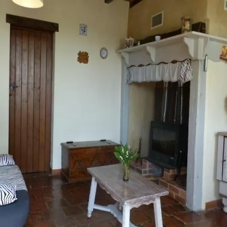 House A Prentigarde بيت للعطل *